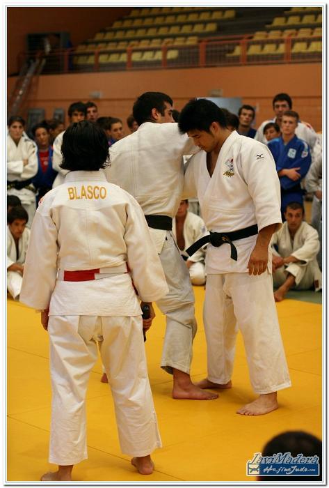 ALI10 JM1 011